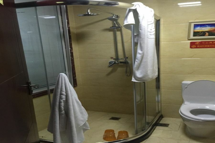 Weihai Happy Hot Spring Hotel Exterior photo